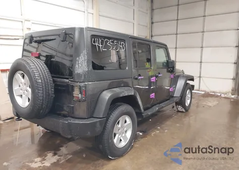 2018 Jeep Wrangler Jk Unlimited Sport S 4X4 z USA, uszkodzony, nr VIN 1C4BJWDG2JL855251